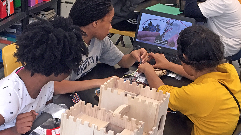 Students working in FUSE Studio
